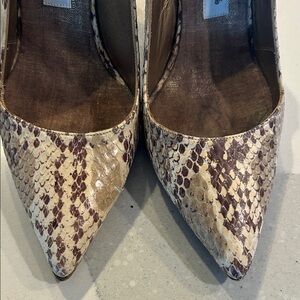 Manolo Blahnik Beige and Brown Snakeskin Heels